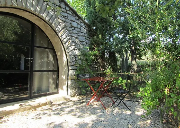 La Santoline Appartement Beaulieu (Ardeche)